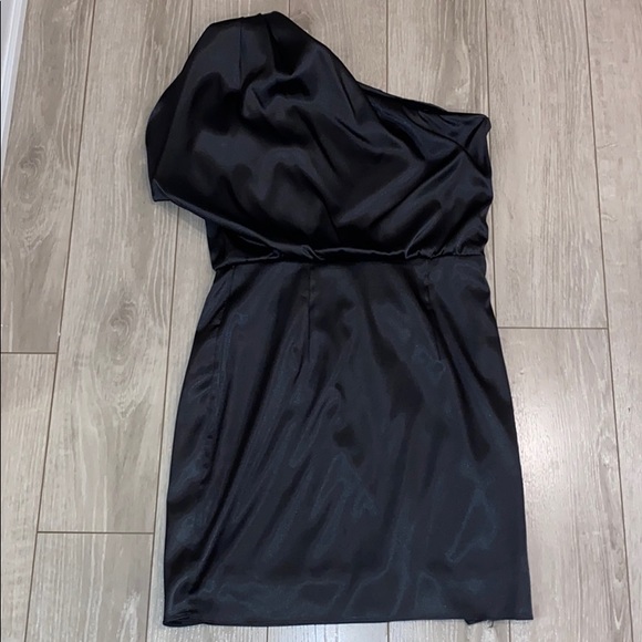 Matte black dress - Picture 2 of 2